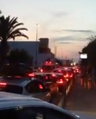 Traffico a Torre Lapillo. 12 agosto 2018 (ph. Danilo Ingrosso)