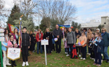 La Fiaccola della Pace giunge a Veglie. L’IC Impastato e Comune diventano “Scuola e Città per la Pace” capofila in Puglia