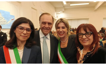 LA SINDACA DI VEGLIE MARIAROSARIA DE BARTOLOMEO RICEVE IL RICONOSCIMENTO “SVIMAR” PER L’IMPEGNO DA AMMINISTRATRICE PUBBLICA