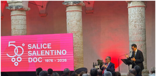 SALICE SALENTINO: Grande successo di pubblico e partecipazione a Salice Salentino per i 50 anni della DOC